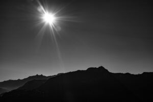 dark, sunrise, sunlight, sunshine, mountain, landscape, nature, valley, trees, plants, sky, gray sunrise, gray sunshine