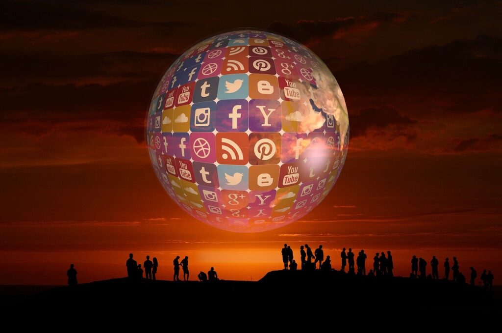 social media, icon, twitter, facebook, instagram, group of people, earth, globe, people, tiktok, instagram logo, be amazed, observation, watch, planet, heaven, silhouettes, group, appearance, sifi